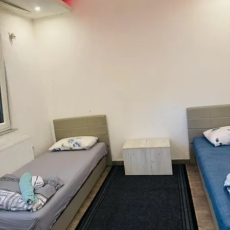 Teras Apartment *